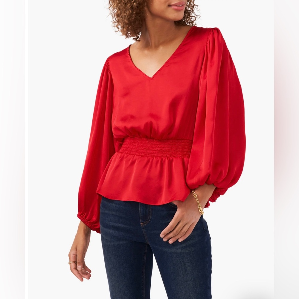 🛍️ NWT Vince Camuto Small Smocked Peplum Blouse - Red